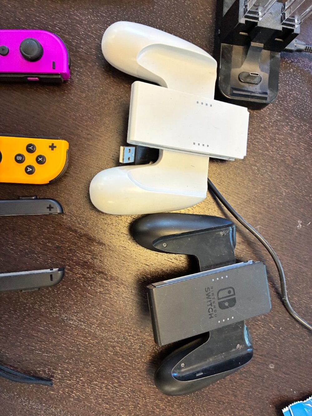Nintendo Switch 1 Bundle - Picture 6 of 11